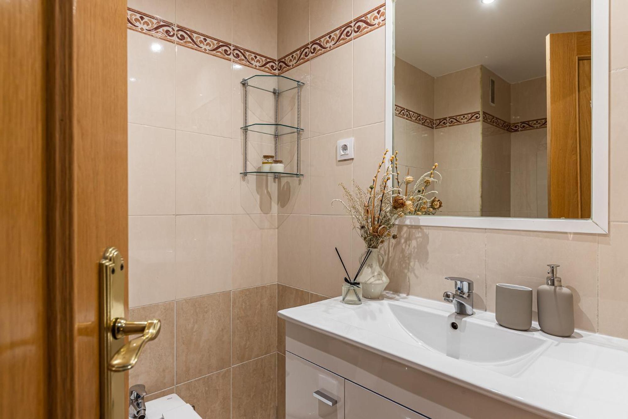 Waou Gran Via Apartment III - Corta Duracion Madrid Ngoại thất bức ảnh
